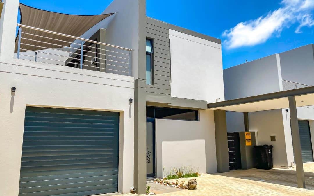 #1969 – Luxurious 3-Bedroom Duplex in Rynfield.