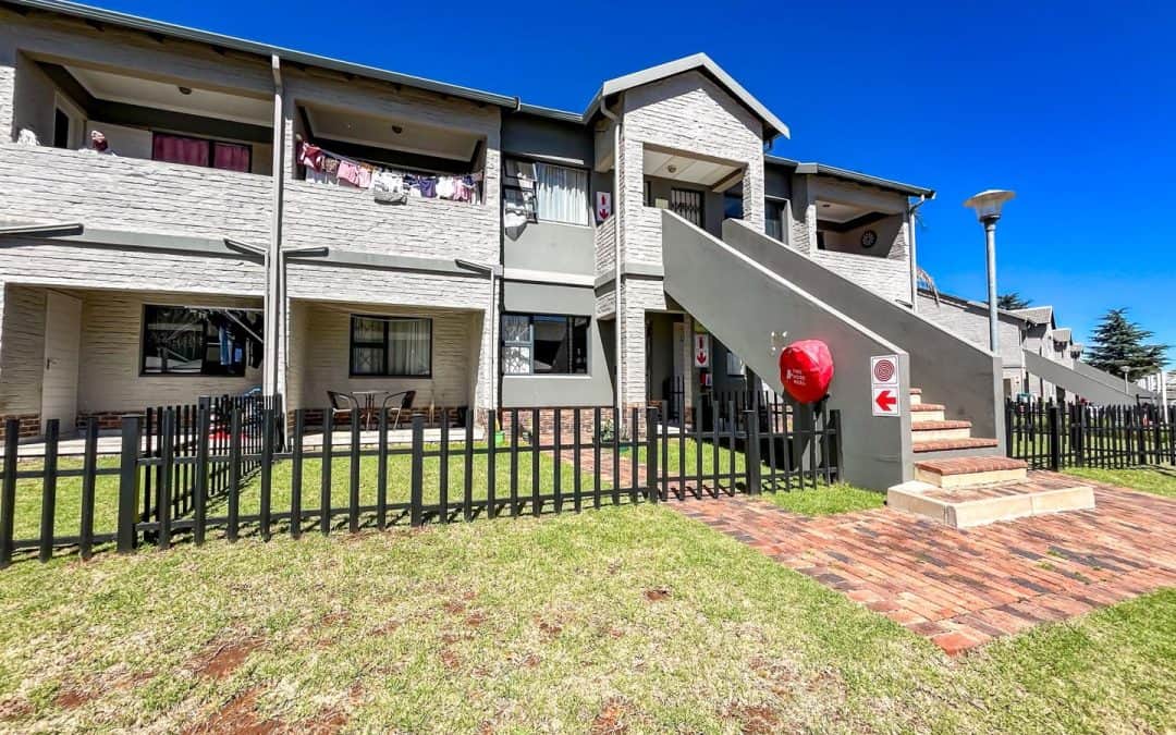 #1978 – Modern 2-Bedroom Apartment