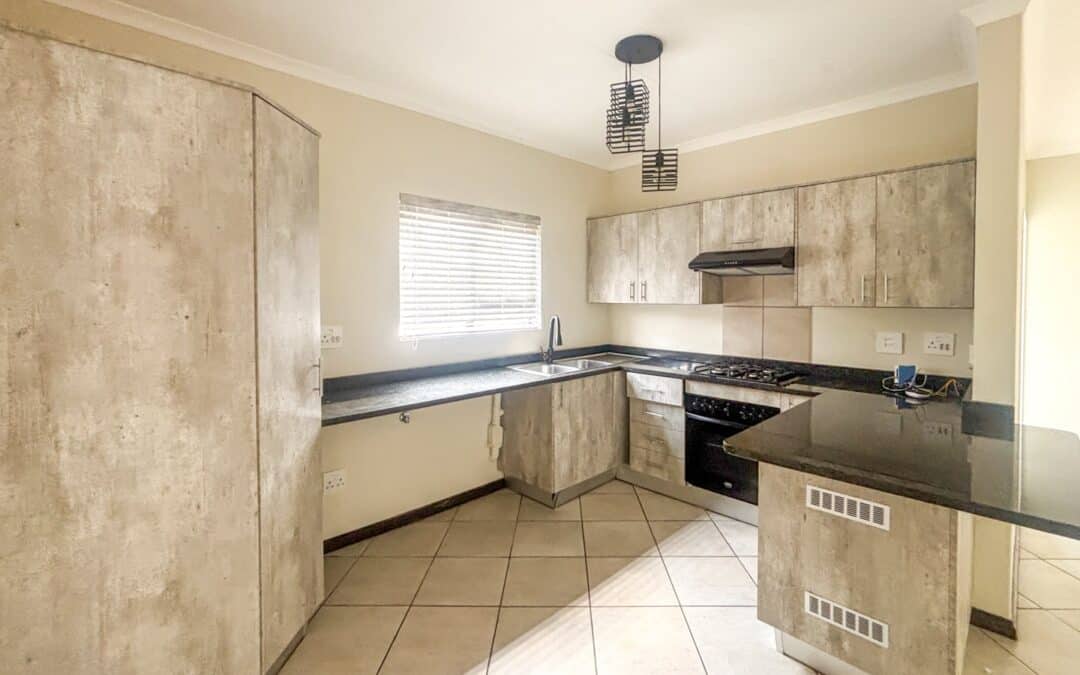 #2297 – Townhouse for Sale in Norton Park, Benoni