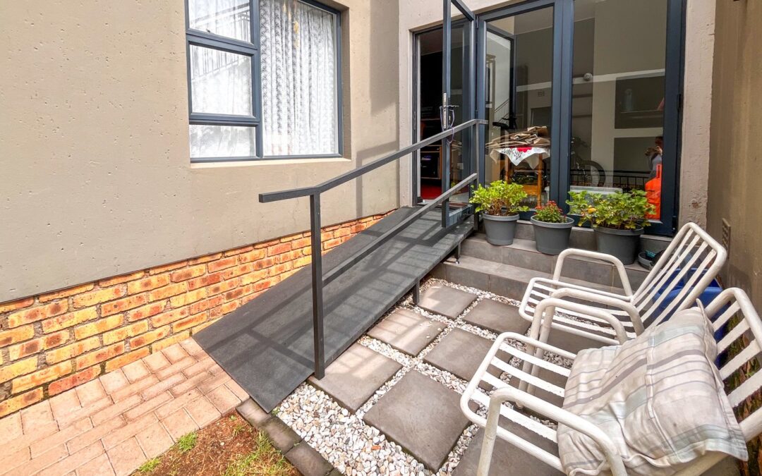 #2425 – 2-bedroom, 2-bathroom ground floor townhouse