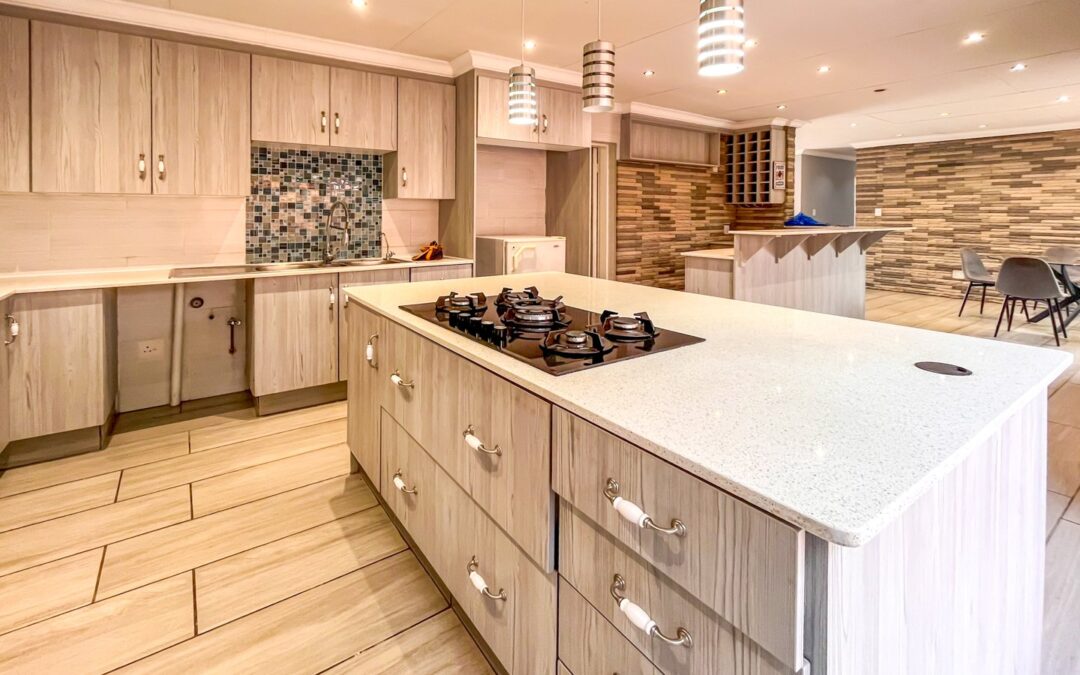 #2474 – 3 Bedroom Family home in ravenswood