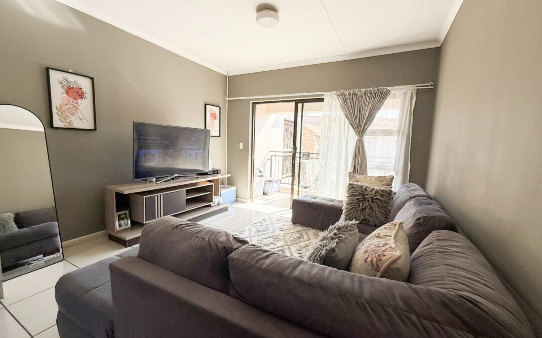 #2489 – 2-bedroom unit in a highly sought-after complex